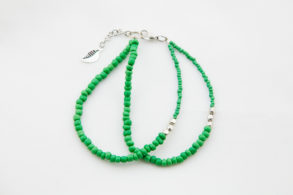 bracelet indien fantaisie perles vertes et argent