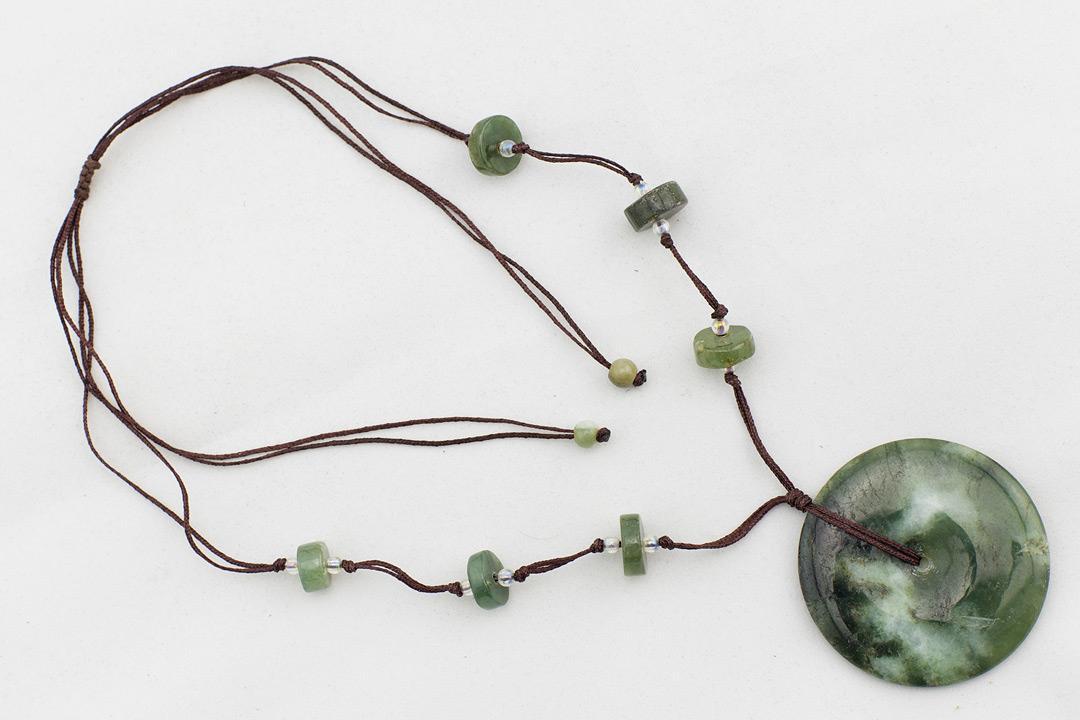 collier de jade