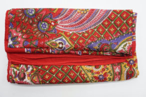 foulard 100% coton rouge et motifs