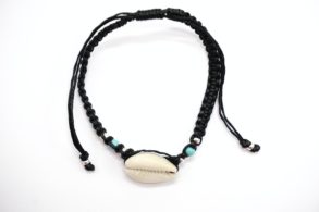 Bracelet cauri et perles turquoises