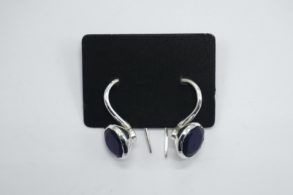 Petite boucle d’oreille en argent  lapis-lazuli