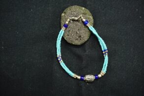 BRACELET tibetain argenté pierre turquoise et lapis-lazuli tête de bouddha