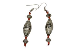 Boucles d’oreille fantaisie et corail