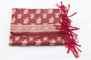 foulard 100% soie rouge avec broderie éléphants