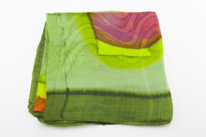 foulard 100% soie motifs nuances de couleur vert chic cet été